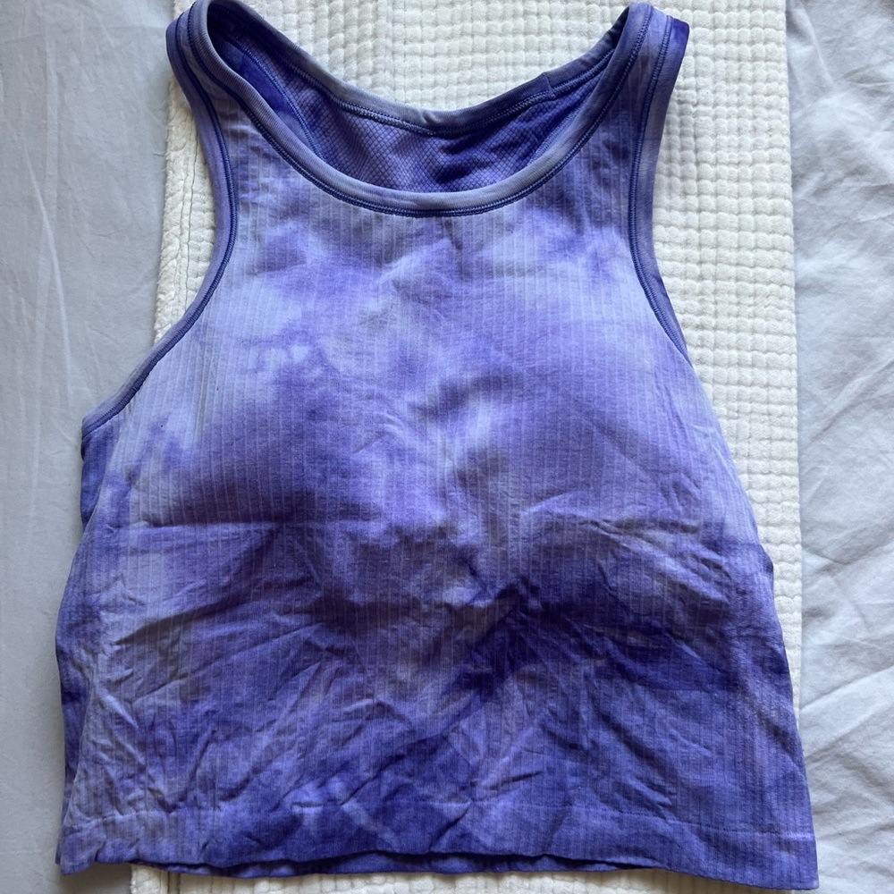 Lululemon ebb to street tank